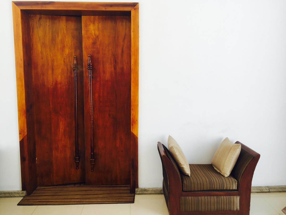 Sleek Hotel Kegalle Exterior photo