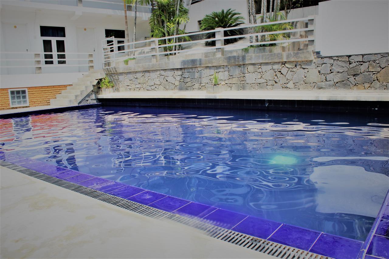 Sleek Hotel Kegalle Exterior photo